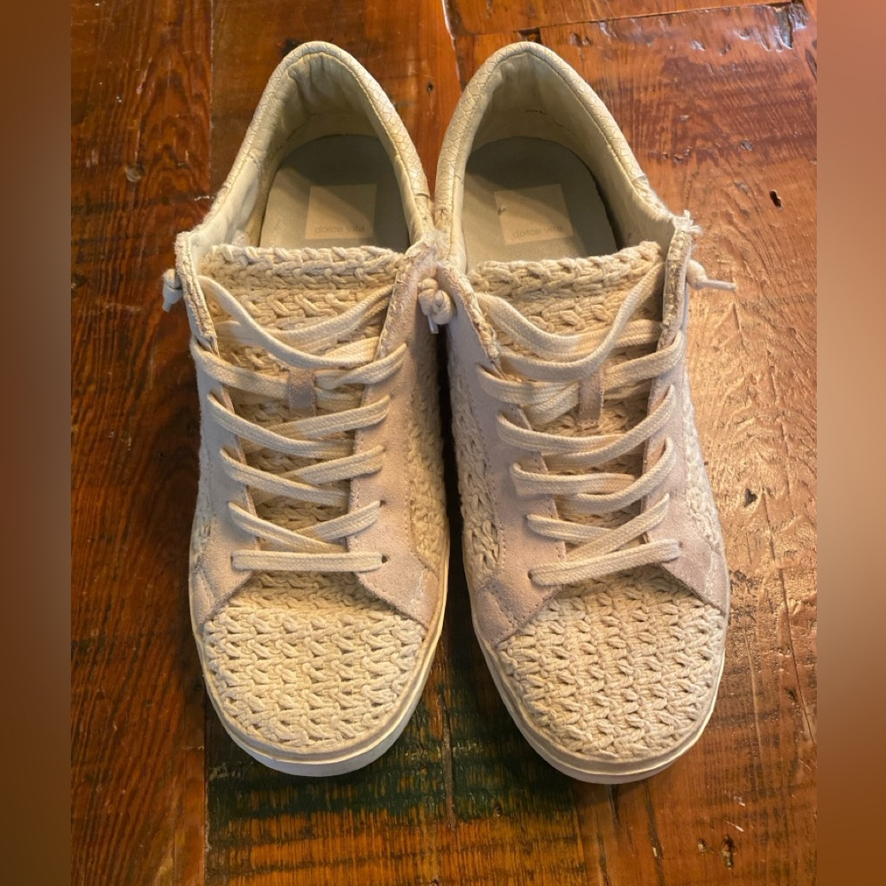 Dolce Vita Zina Sneaker